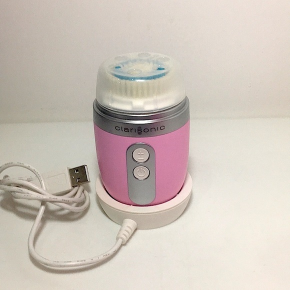 Clarisonic face scrub